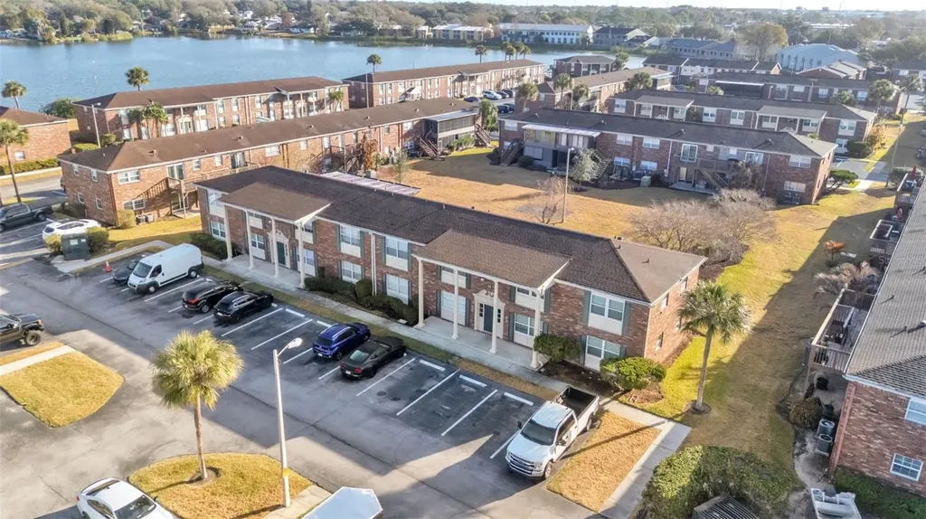 1920 E Edgewood Drive Lakeland FL 33803