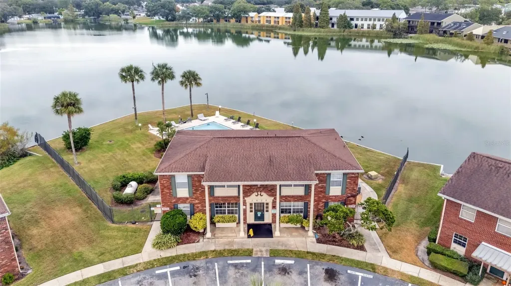 1920 E Edgewood Drive Lakeland FL 33803