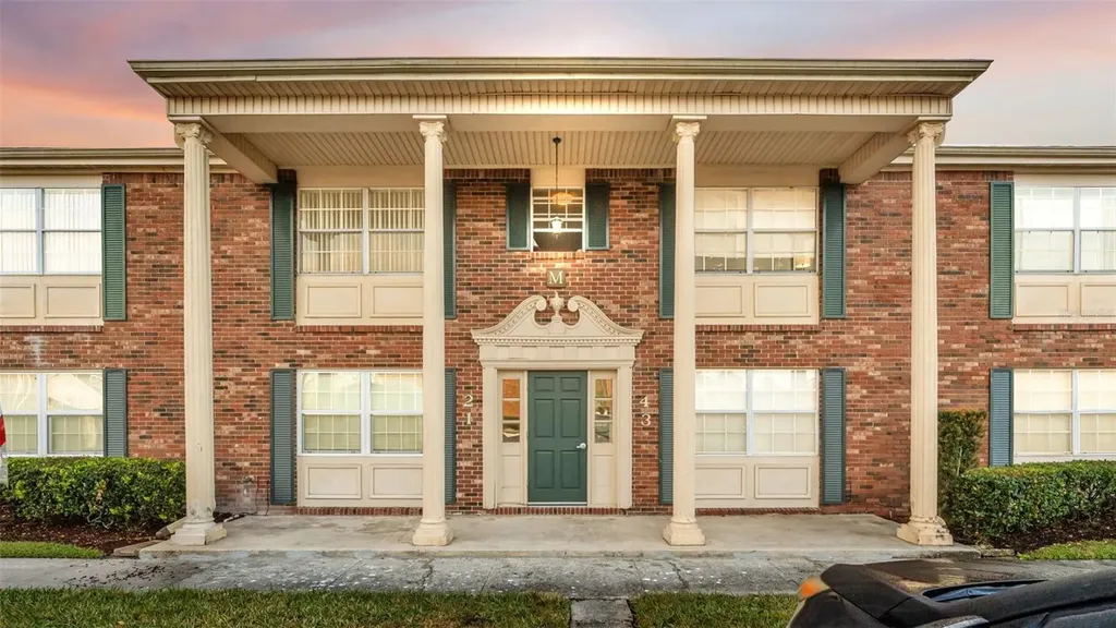 1920 E Edgewood Drive Lakeland FL 33803