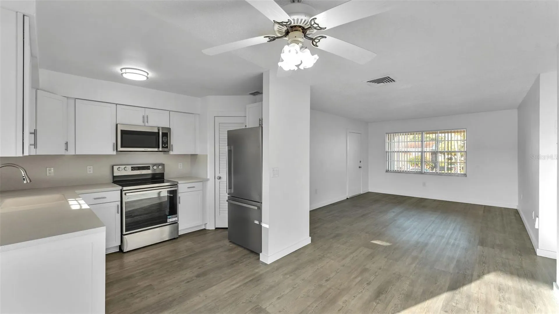 1920 E Edgewood Drive Lakeland FL 33803