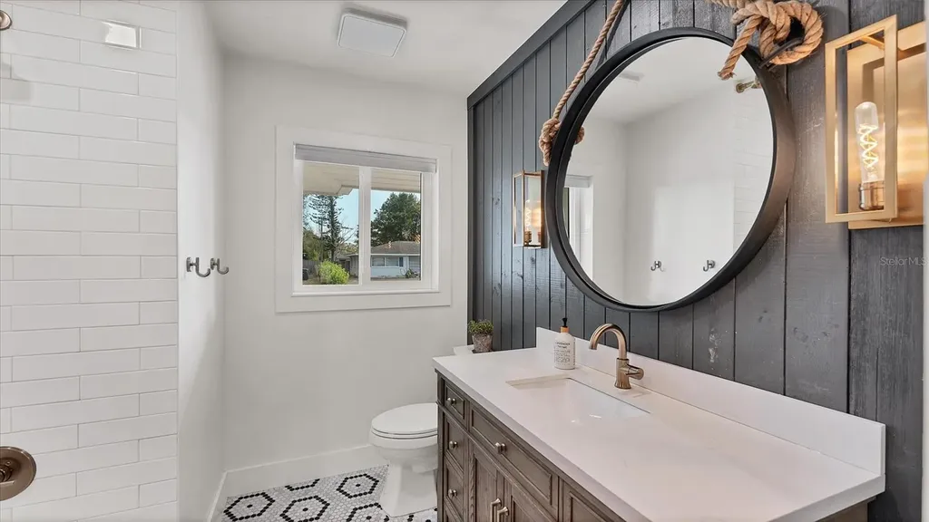 2411 Valencia Drive Sarasota FL 34239