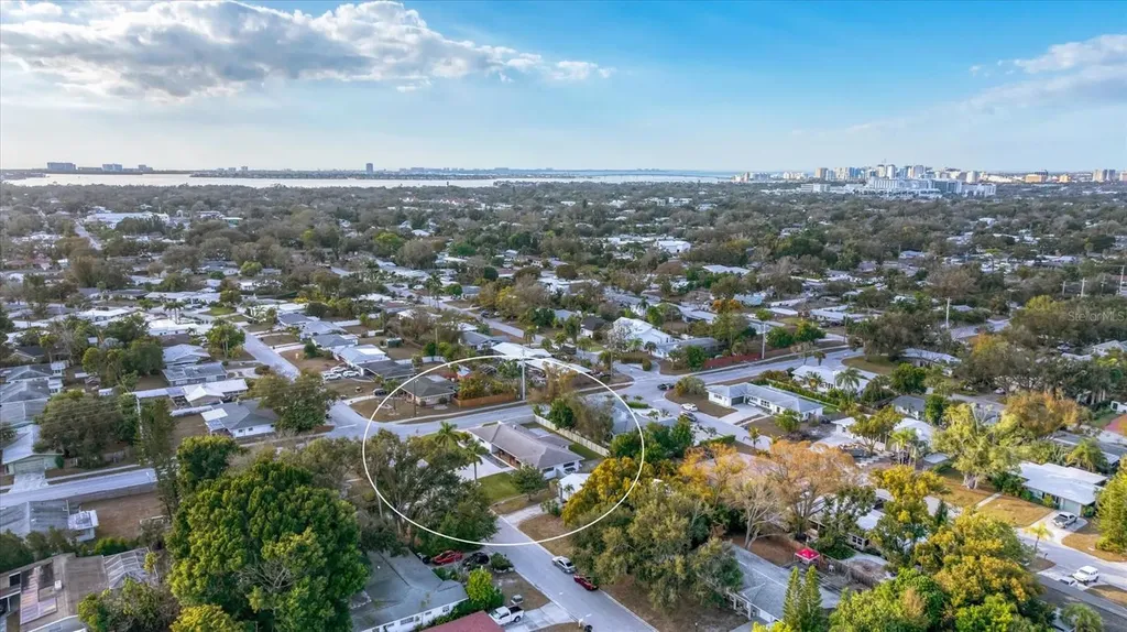 2411 Valencia Drive Sarasota FL 34239