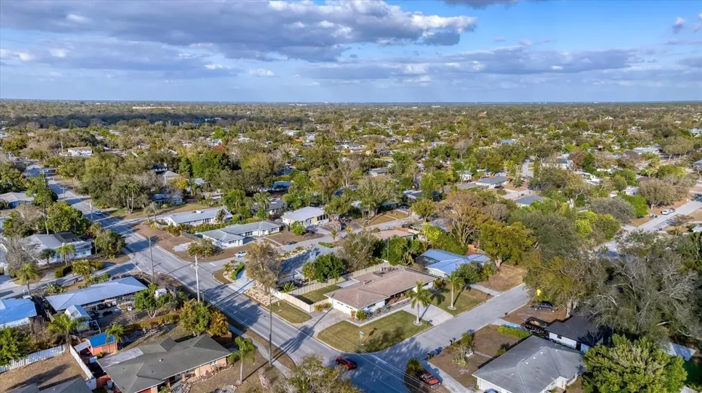 2411 Valencia Drive Sarasota FL 34239