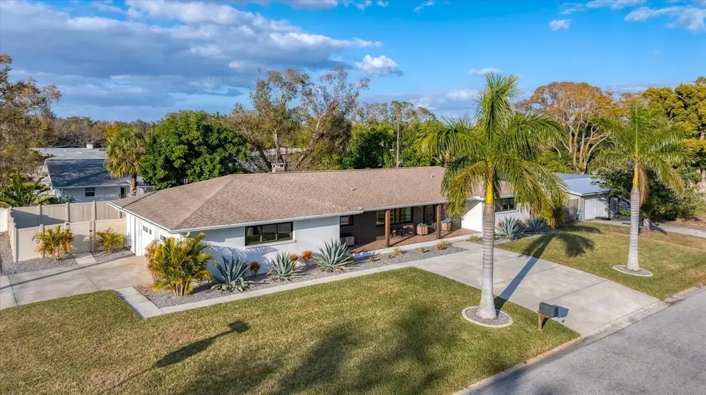 2411 Valencia Drive Sarasota FL 34239