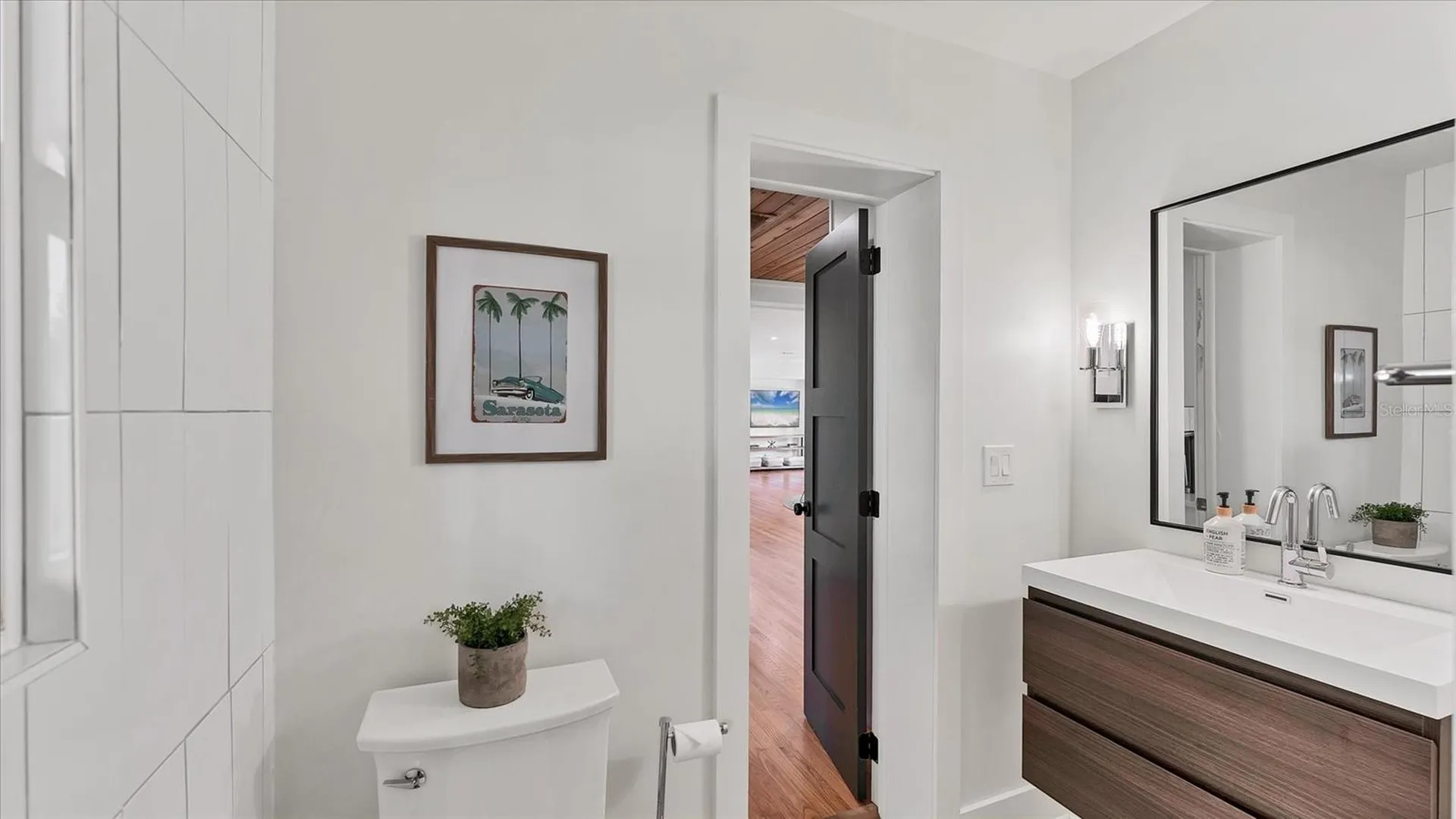 2411 Valencia Drive Sarasota FL 34239