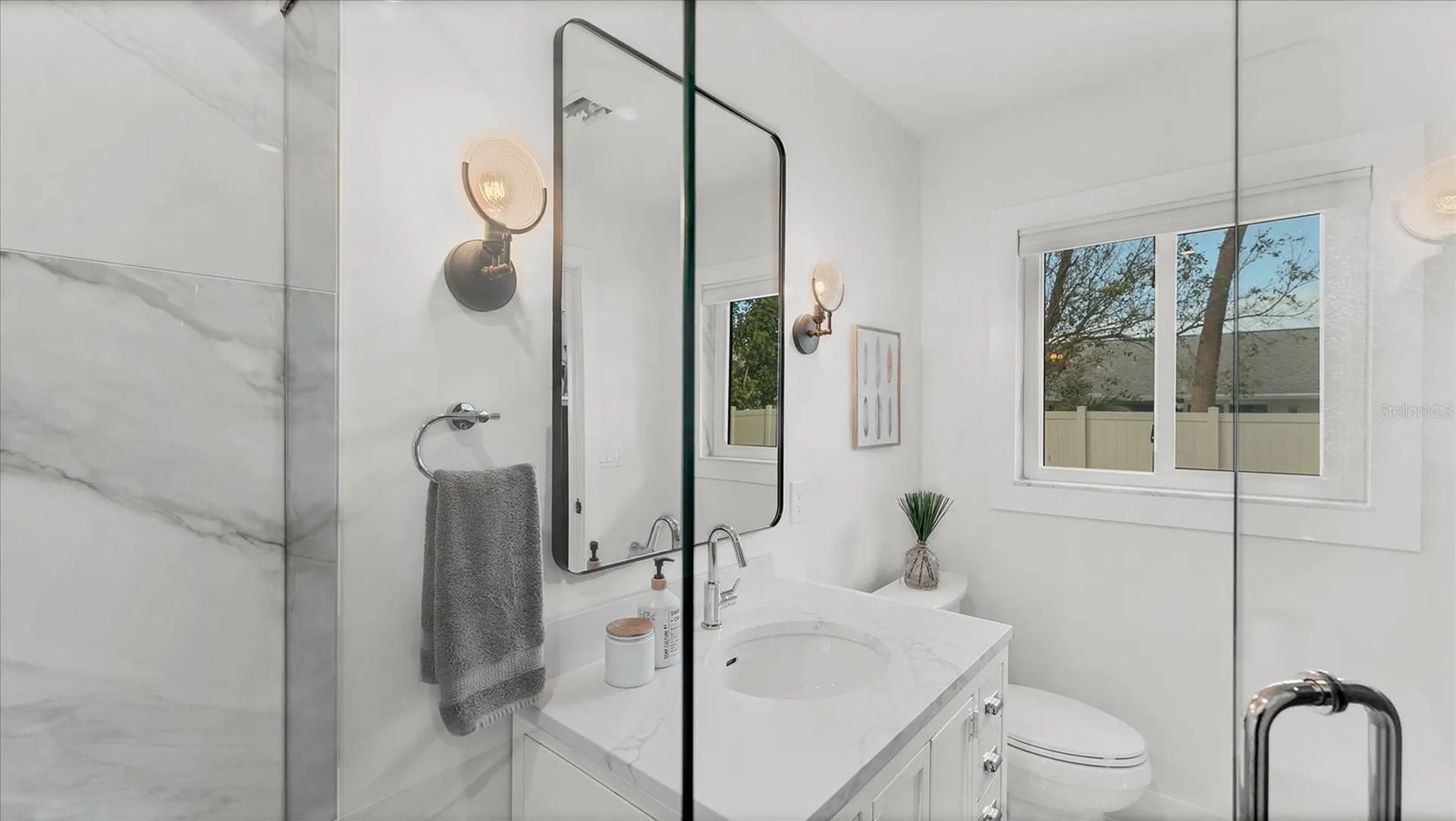 2411 Valencia Drive Sarasota FL 34239