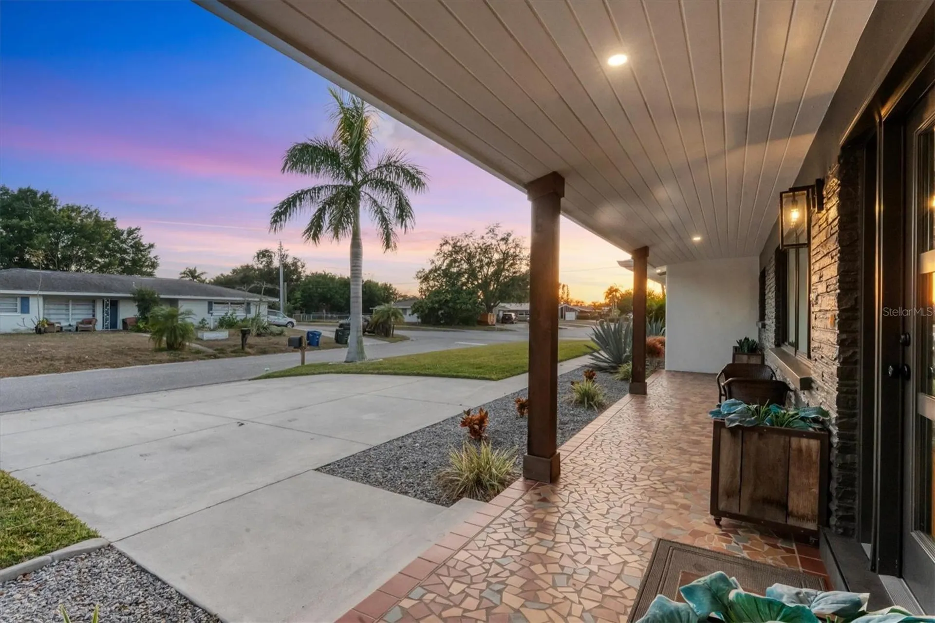 2411 Valencia Drive Sarasota FL 34239