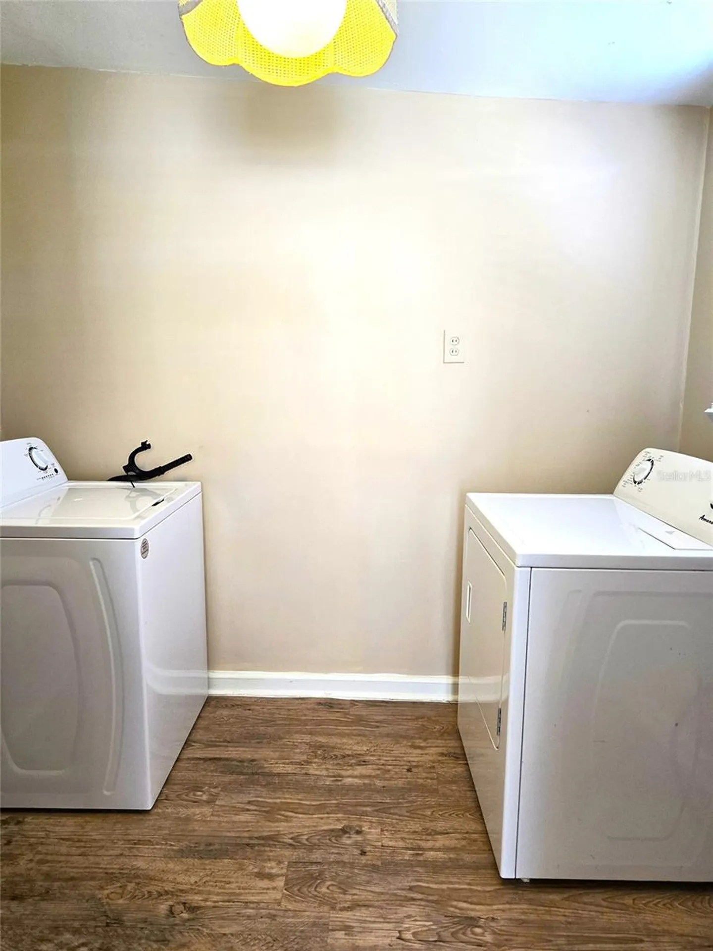 533 S Glenwood Avenue Clearwater FL 33756