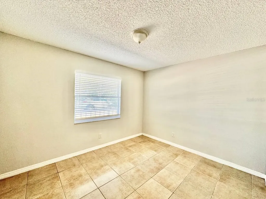 627 Wildwood Way Clearwater FL 33756