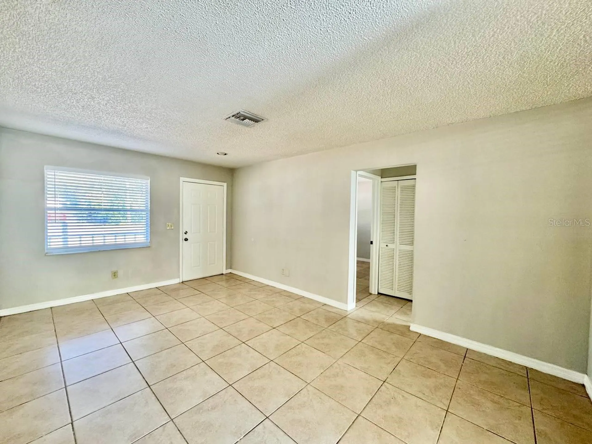 627 Wildwood Way Clearwater FL 33756
