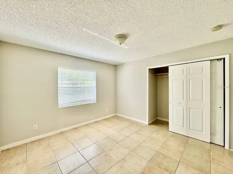 627 Wildwood Way Clearwater FL 33756