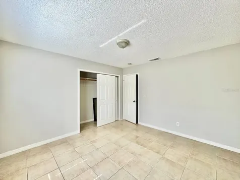 627 Wildwood Way Clearwater FL 33756