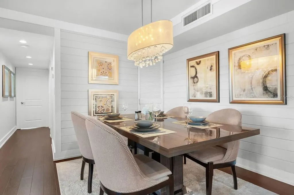 2295 Gulf Of Mexico Drive Longboat Key FL 34228