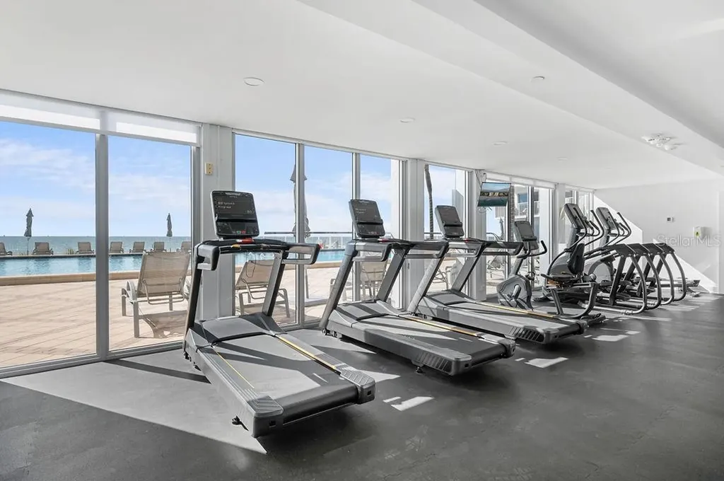 2295 Gulf Of Mexico Drive Longboat Key FL 34228