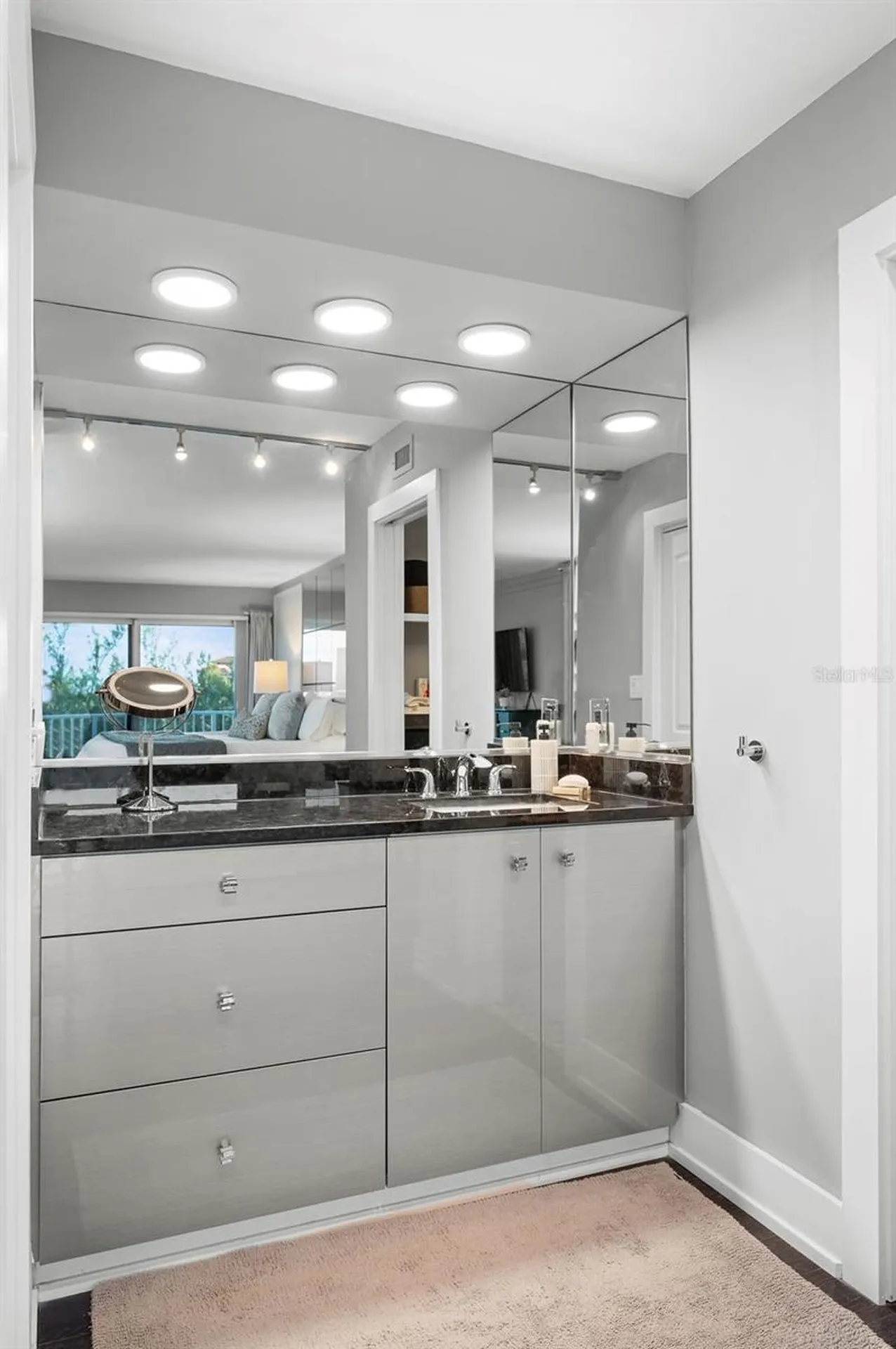2295 Gulf Of Mexico Drive Longboat Key FL 34228