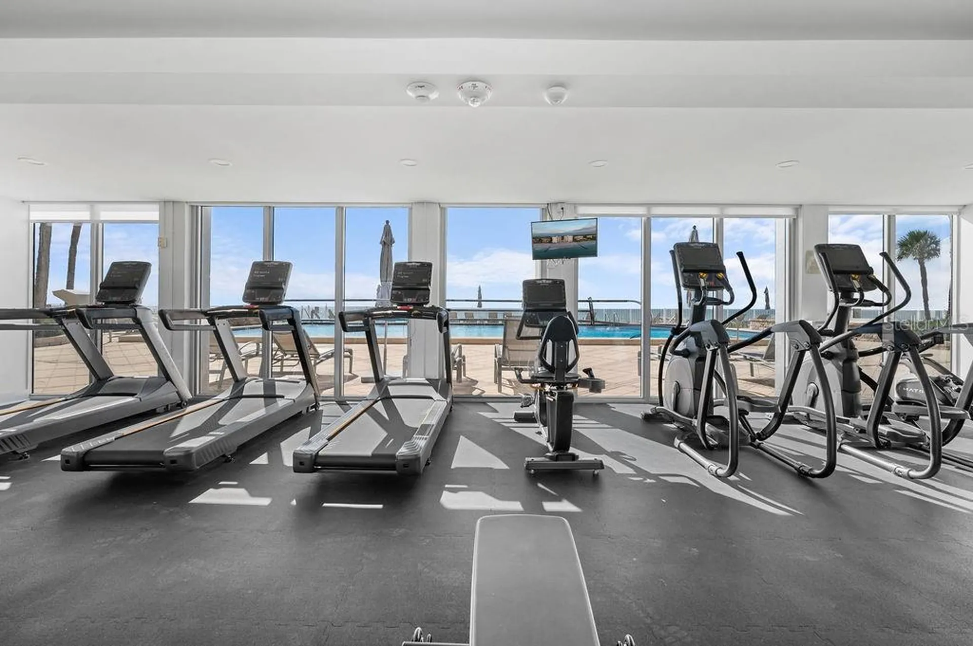 2295 Gulf Of Mexico Drive Longboat Key FL 34228