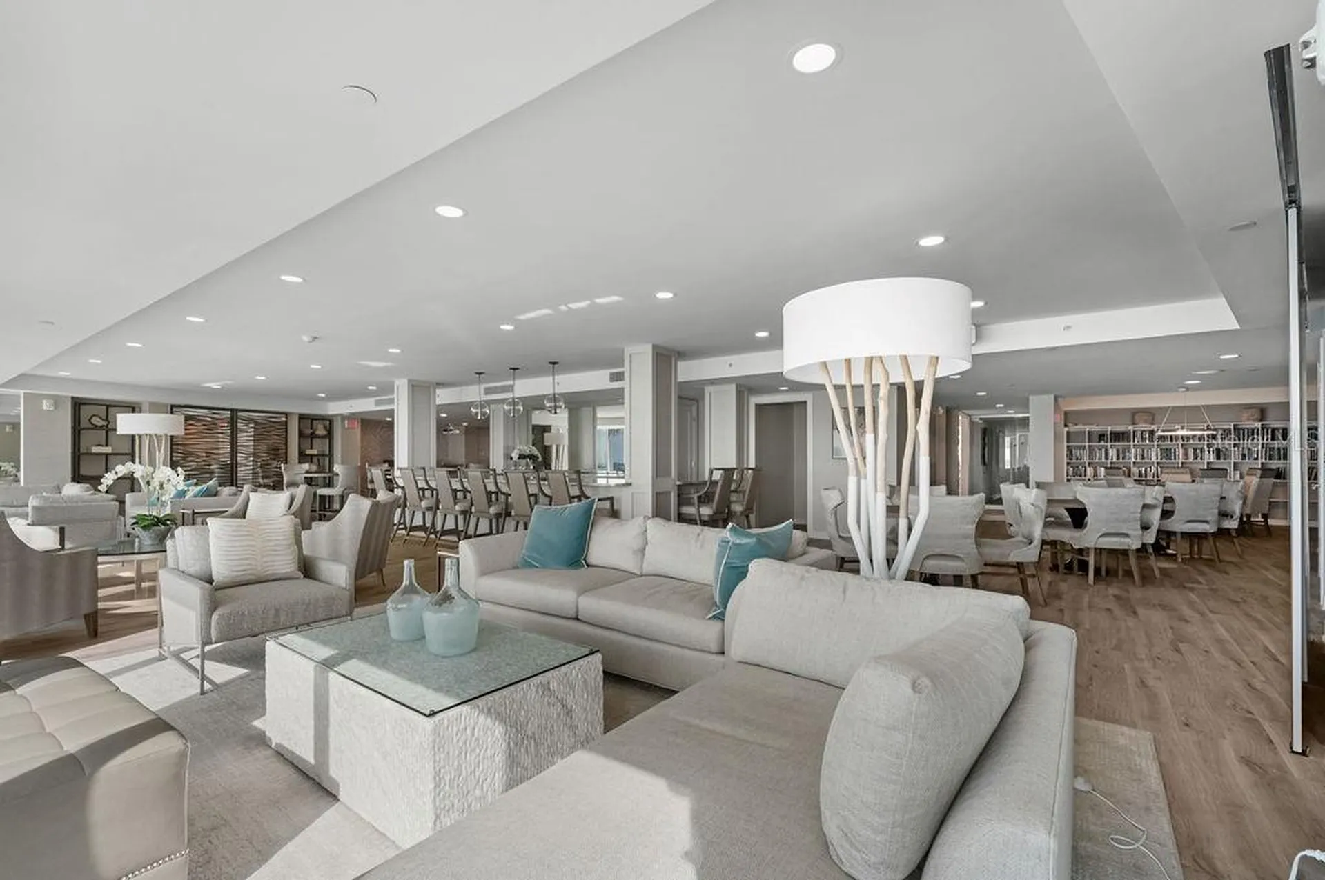 2295 Gulf Of Mexico Drive Longboat Key FL 34228