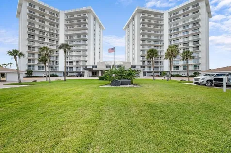 2295 Gulf Of Mexico Drive Longboat Key FL 34228