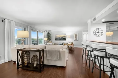 2295 Gulf Of Mexico Drive Longboat Key FL 34228