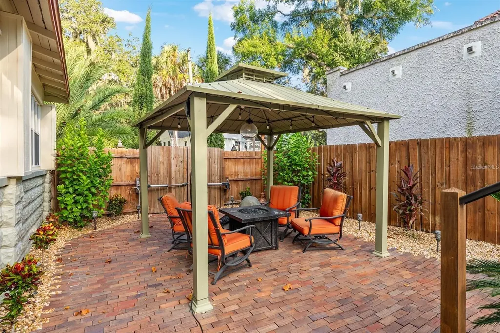 44 SE 9th Terrace Ocala FL 34471