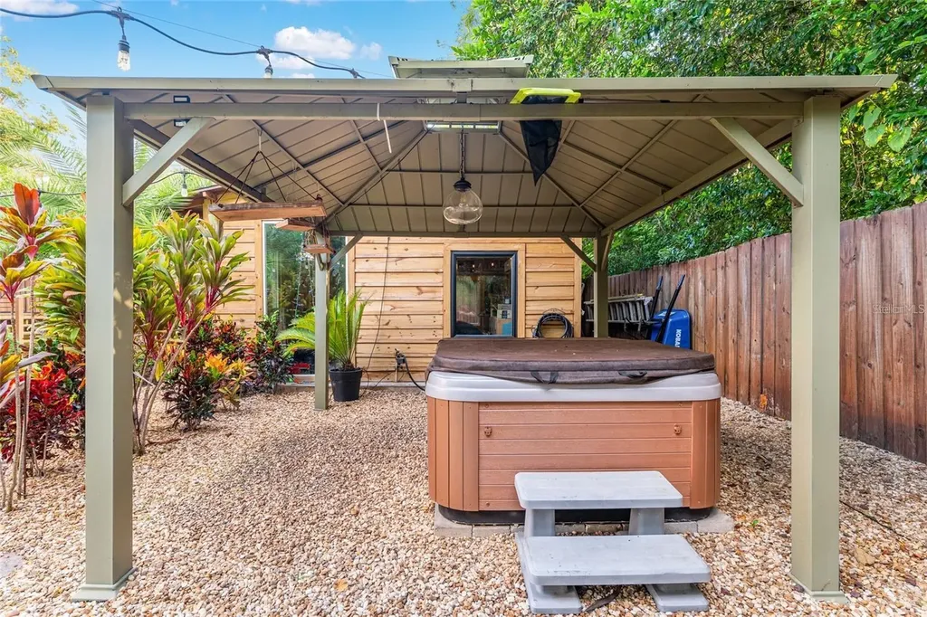 44 SE 9th Terrace Ocala FL 34471