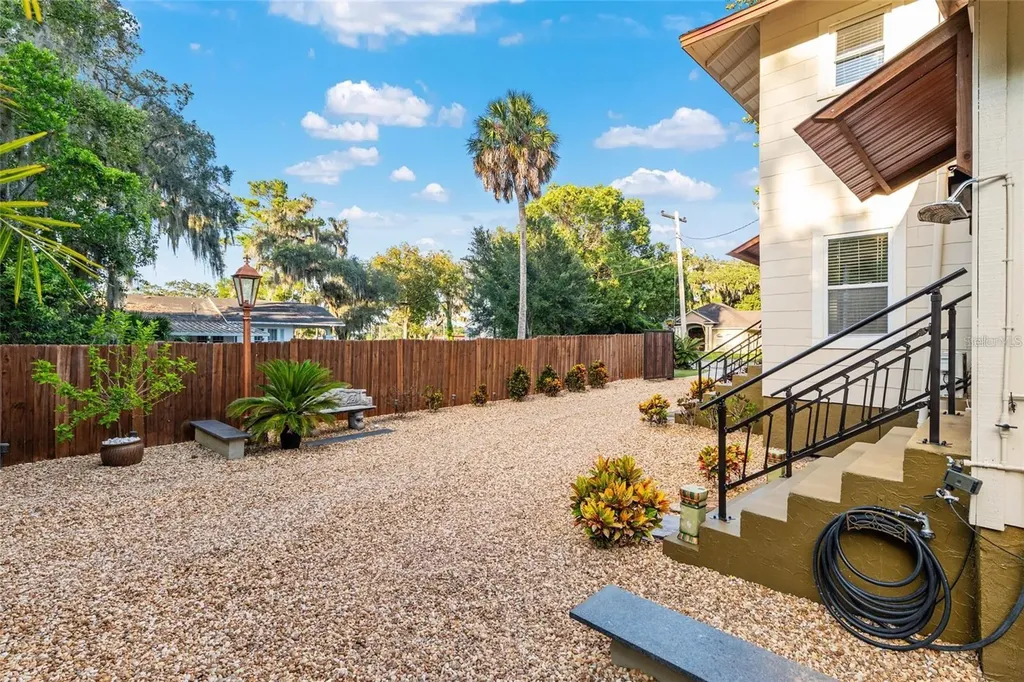 44 SE 9th Terrace Ocala FL 34471