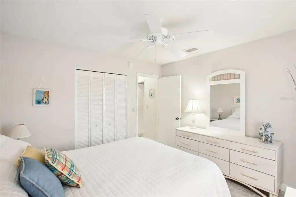 1015 Harefield Circle Sun City Center FL 33573
