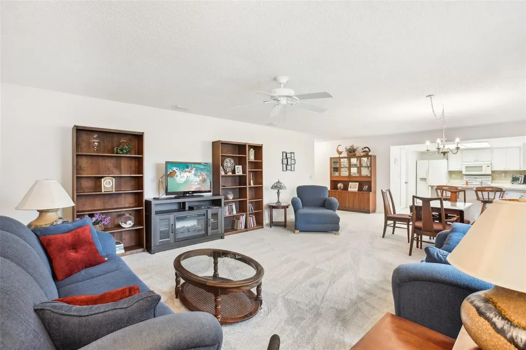1015 Harefield Circle Sun City Center FL 33573