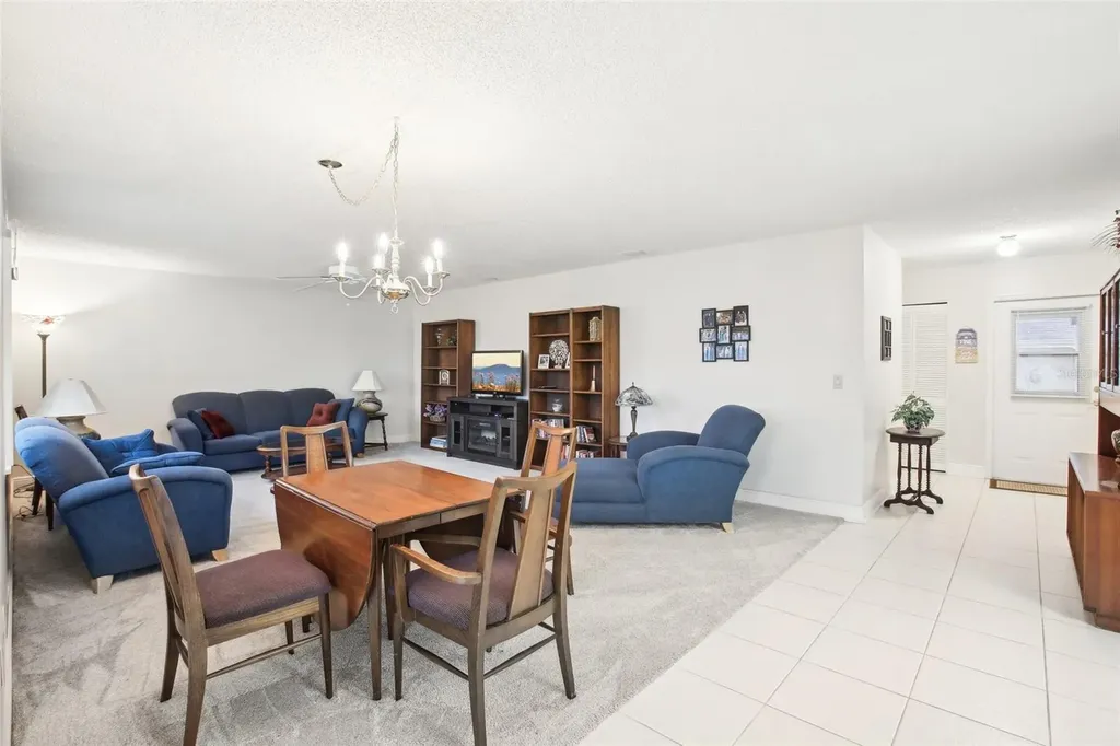 1015 Harefield Circle Sun City Center FL 33573
