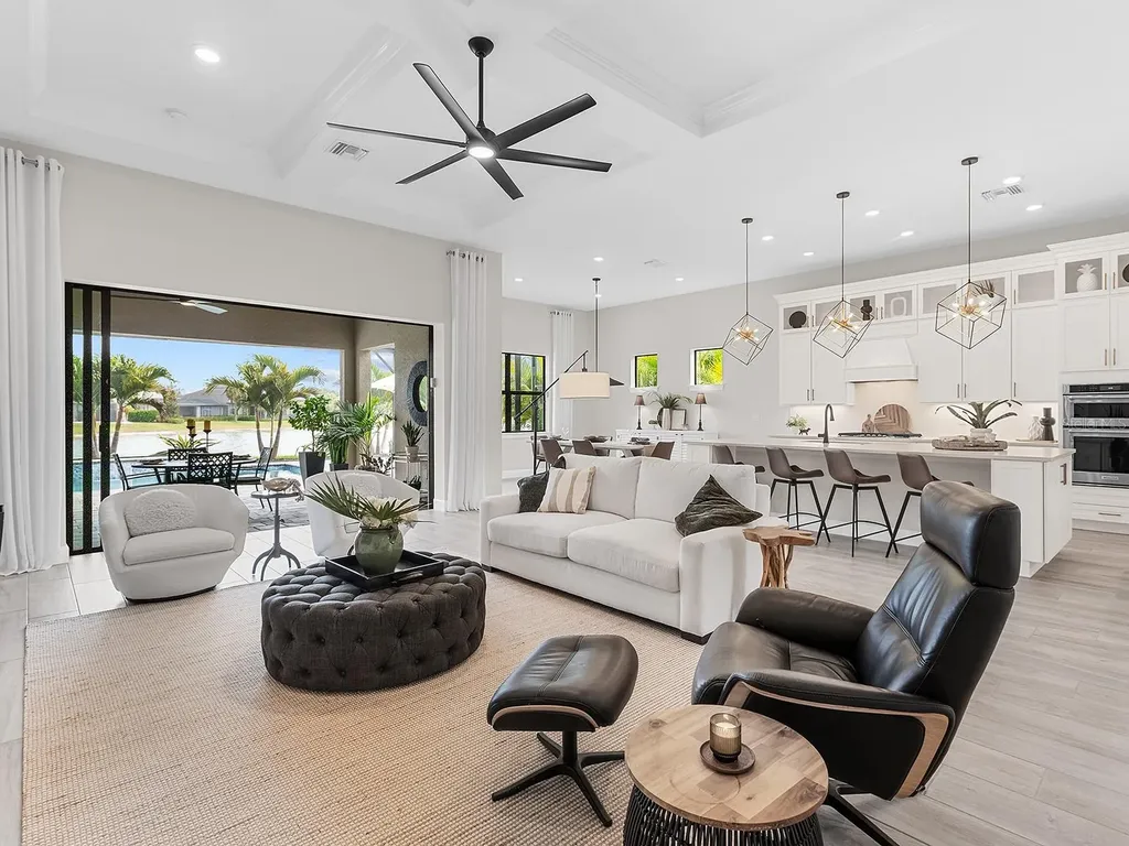 716 Sigsbee Loop Sarasota FL 34240