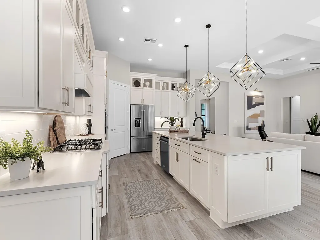 716 Sigsbee Loop Sarasota FL 34240