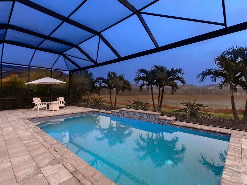 716 Sigsbee Loop Sarasota FL 34240