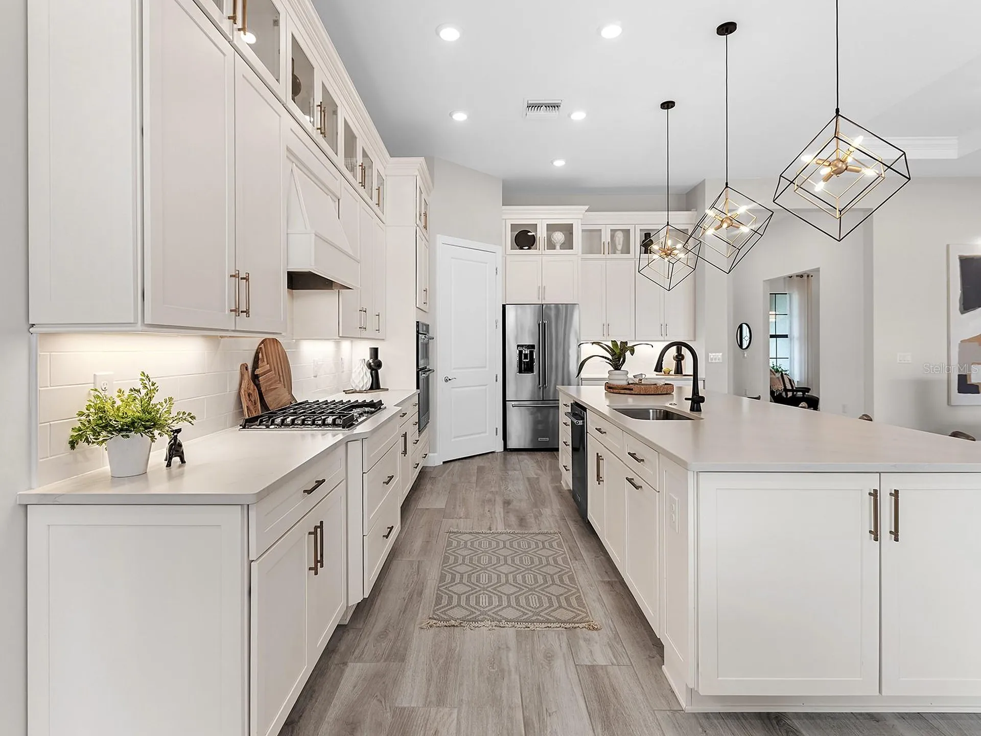 716 Sigsbee Loop Sarasota FL 34240
