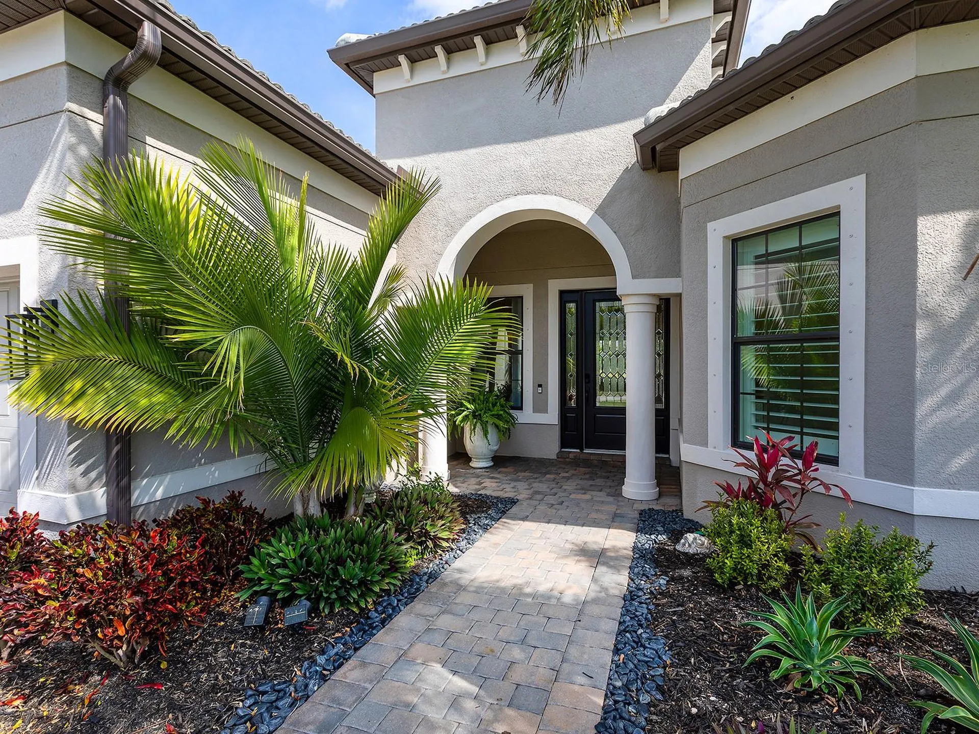 716 Sigsbee Loop Sarasota FL 34240