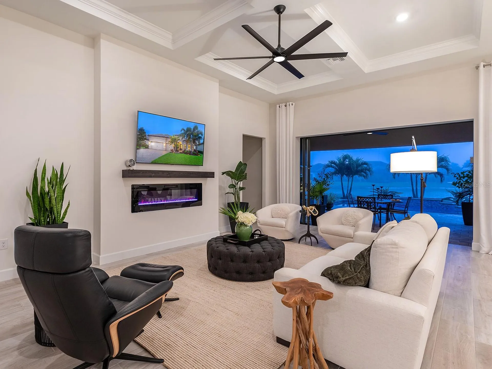 716 Sigsbee Loop Sarasota FL 34240