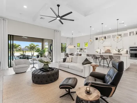 716 Sigsbee Loop Sarasota FL 34240