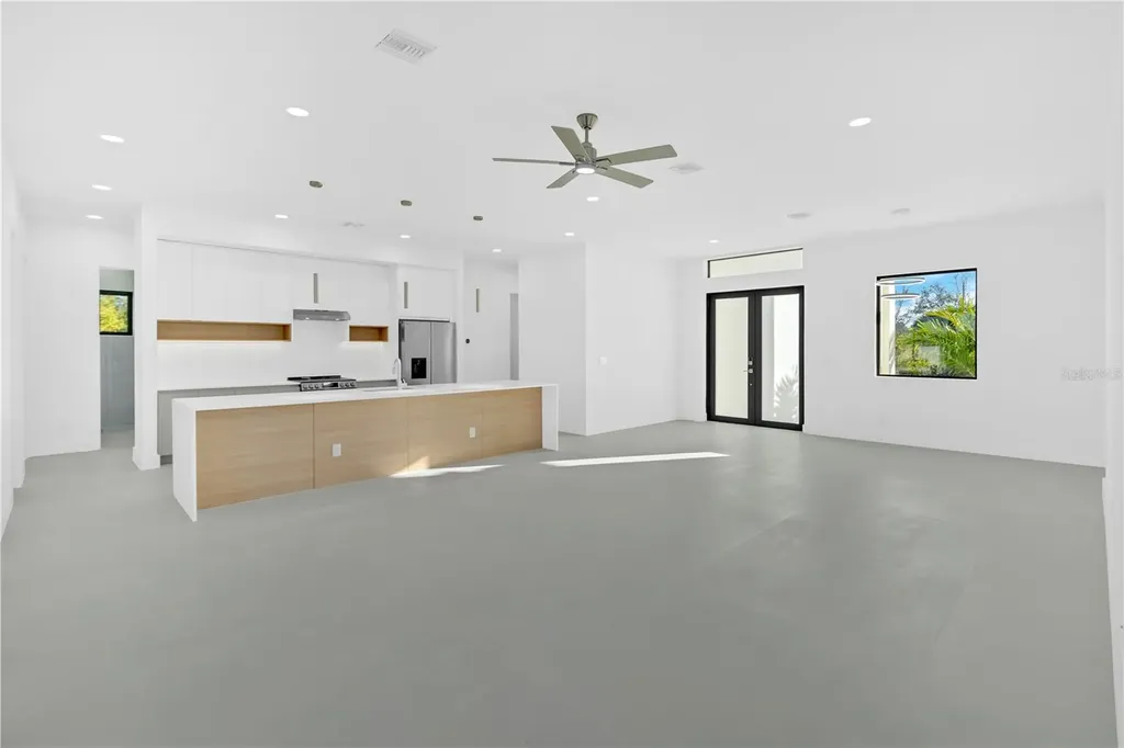 10065 Memphis Street Port Charlotte FL 33981