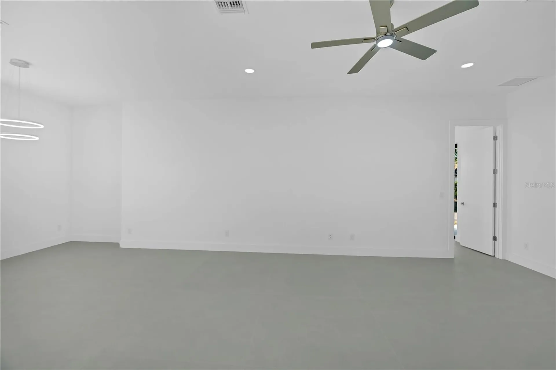 10065 Memphis Street Port Charlotte FL 33981