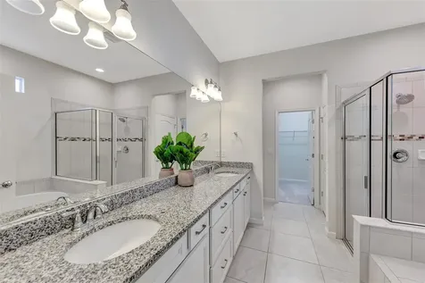 11616 Golden Bay Place Lakewood Ranch FL 34211