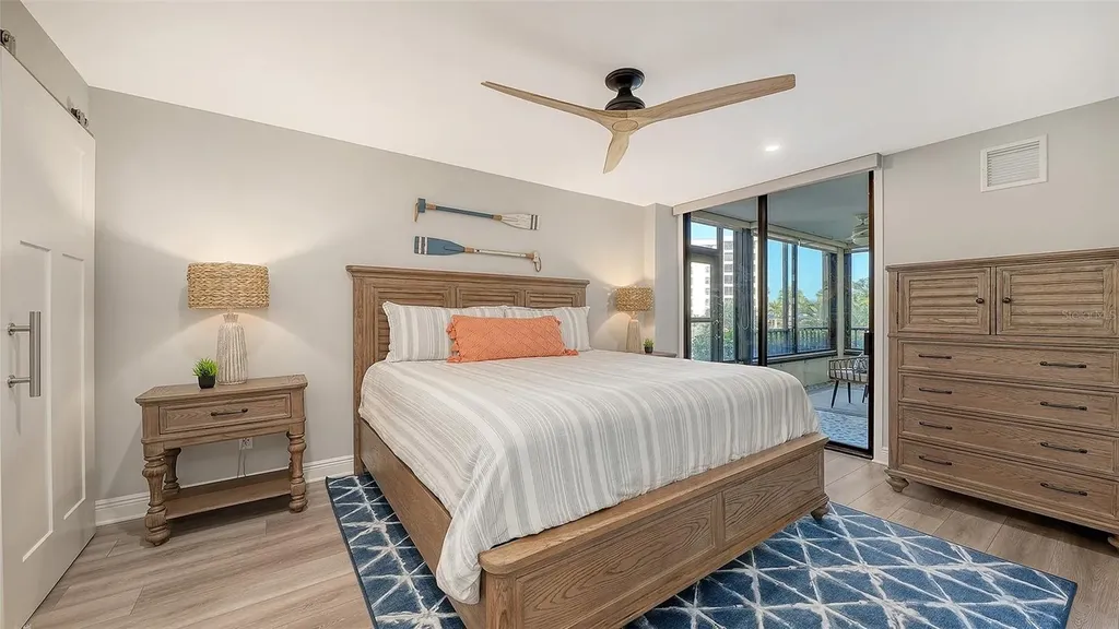5780 Midnight Pass Road Sarasota FL 34242