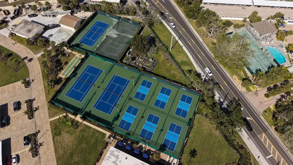 5780 Midnight Pass Road Sarasota FL 34242
