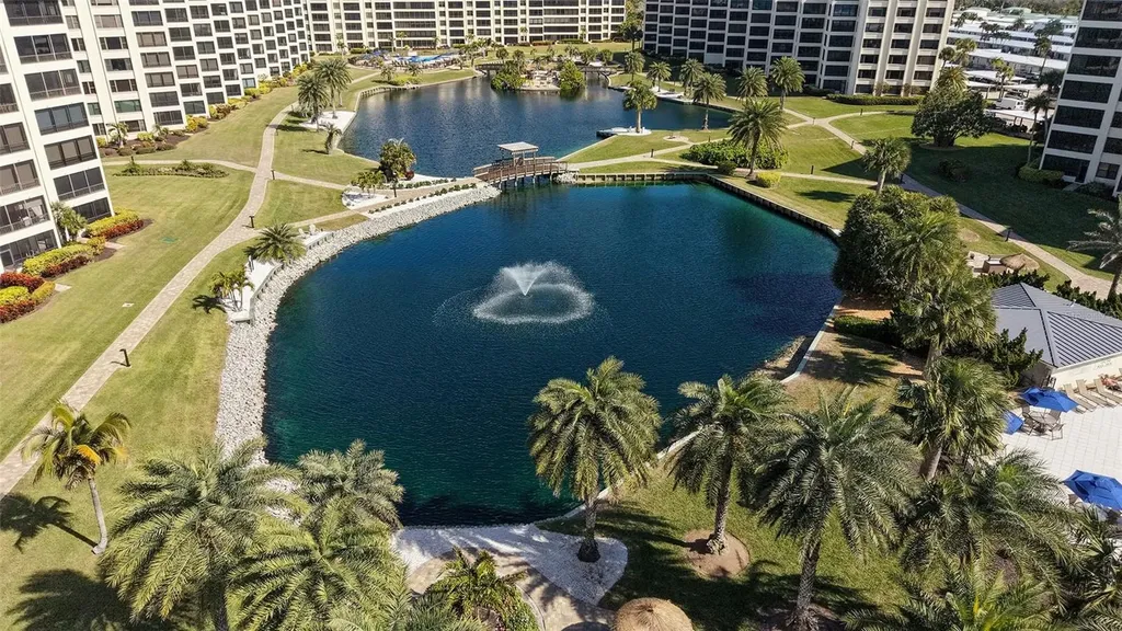 5780 Midnight Pass Road Sarasota FL 34242