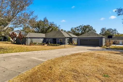 5225 Glenmore Drive Lakeland FL 33813