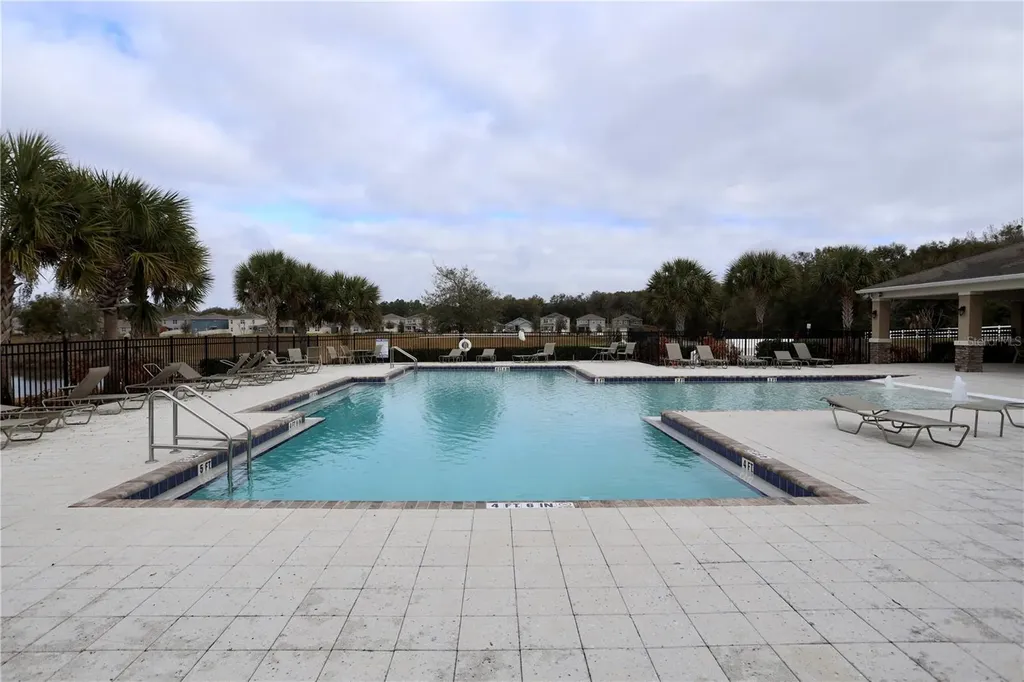 3332 Logan Berry Drive Mount Dora FL 32757