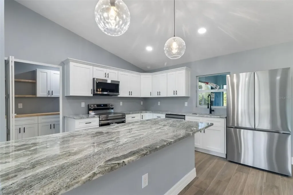 3421 Vivian Avenue North Port FL 34288