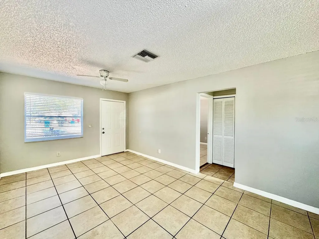 625 Wildwood Way Clearwater FL 33756