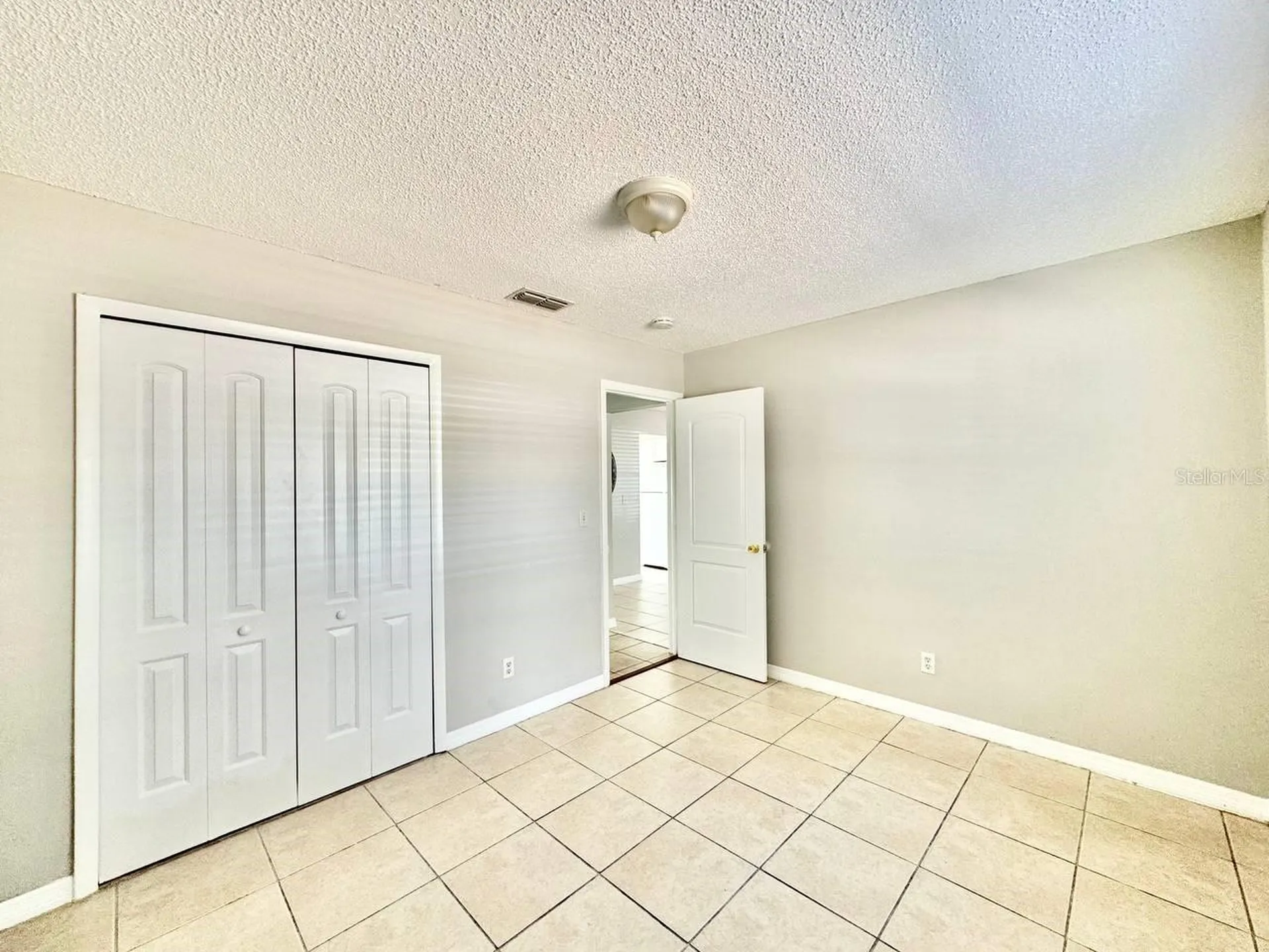 625 Wildwood Way Clearwater FL 33756