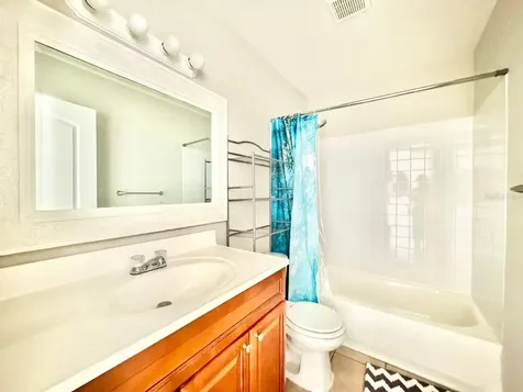 625 Wildwood Way Clearwater FL 33756