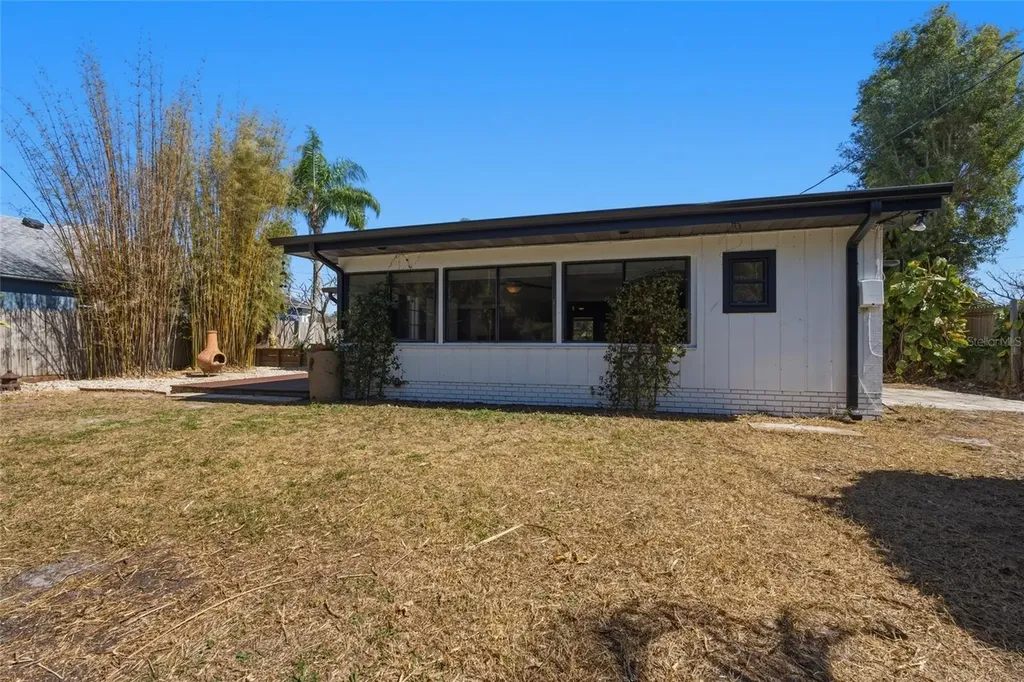 6960 52nd Way N Pinellas Park FL 33781
