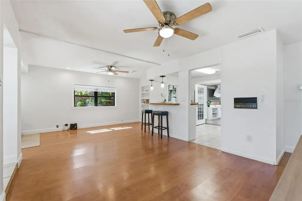 6960 52nd Way N Pinellas Park FL 33781